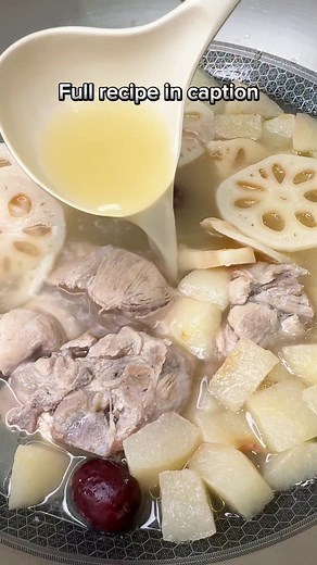 Delicious Lotus Root Soup Recipe - Health Benefits and Easy Cooking