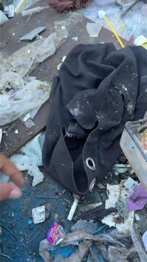 I want more Cash #shortsyoutube #smartphone #treasuresearch #voiceeffects #treasuretrove #funny