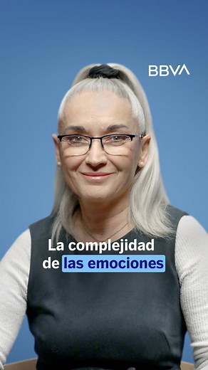 ¿Podemos entender mejor nuestras emociones? Eva Nogales, biofísica, explica por qué las emociones tienen una base científica y cómo se han vuelto más complejas. #Emociones #Aprendemosjuntos