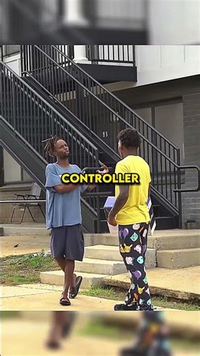 PS5 IN THE HOOD GONE WRONG 😳