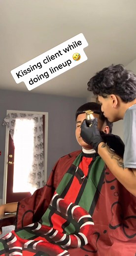 Barber Memes: Hilarious Moments with Clients