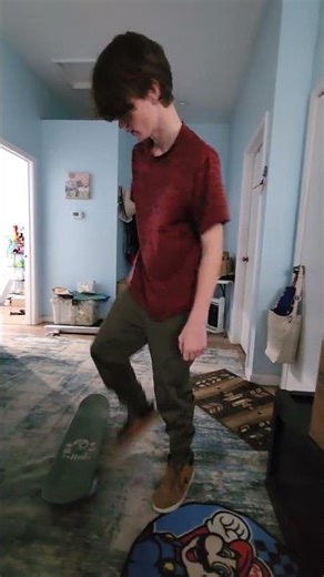 Another attempt at tray flip with Jr 😊