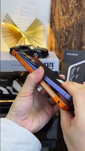 Samsung S26 Ultra features a spring-loaded snap-on switch that opens with a gentle flick