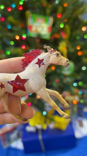 7.2K views · 169 reactions | Some scrumptious news - Freshly Baked Stablemates blind bags are now available to everyone!  In each bag, you'll recieve one of four sweet holiday treats. These Stablemates models are inspired by four cookies you'll often find on the table during the holiday season: Crinkle, Peppermint Bark, Gingerbread, and Linzer! Add them to your collection here: https://ow.ly/YfR650U4HiM | Breyer Model Horses | Facebook