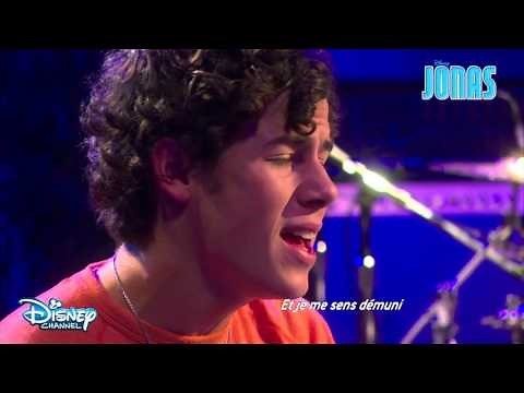 Jonas - Chanson : Critical