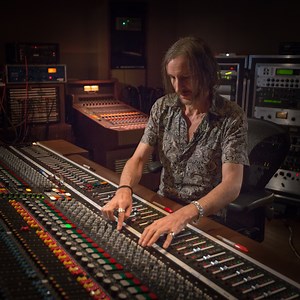 We're honored to welcome producer Nick Launay (Yeah Yeah Yeahs, Arcade Fire...) to the MWTM program! Discover his first “Deconstructing a Mix” series in which he's mixing the song Jubilee Street by Nick Cave & The Bad Seeds at Sunset Sound on an API console. Now available exclusively on www.mixwiththemasters.com | Mix with the Masters