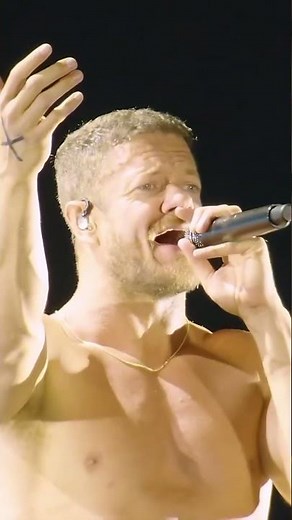 Imagine Dragons - Demons 4K Beautiful Acoustic Intro (Argentina 2025) #shorts #imaginedragonslive