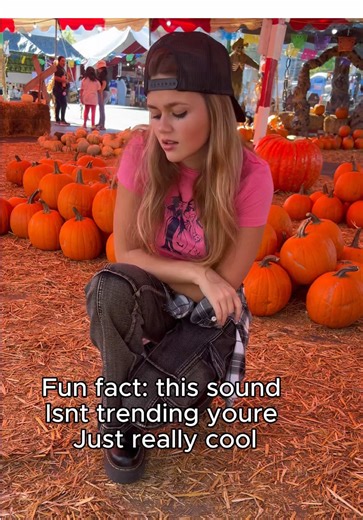 Hi! I’m Salem and I’m so happy you found me! this is my song “you’re the one who left” and if you relate, adding it to a playlist would mean the world to me 💕 #originalmusic #newartistontiktok #popmusic #newpop #heartbreaksong