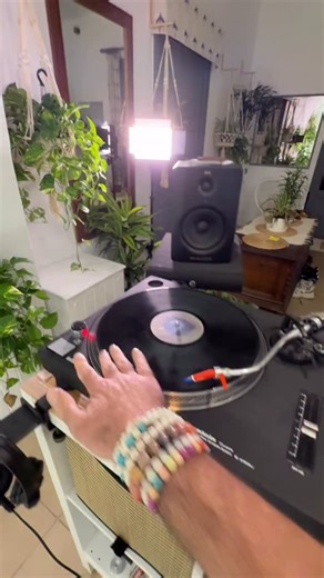 Throwback! Progressive Trance Tip of the Day: Cosmic Gate - Exploration of Space (2001) ☀️🪩🌴 #vinyldj #ibiza | Ibiza Records