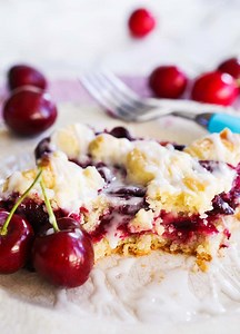 Cherry Pie Bars Recipe
