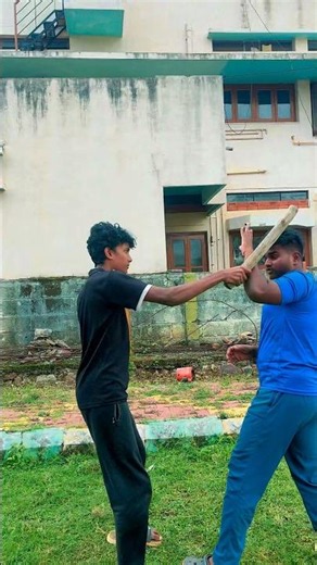 Action-Focused: How to Defend Against a Bat Attack! 🏏💥 #selfdefense