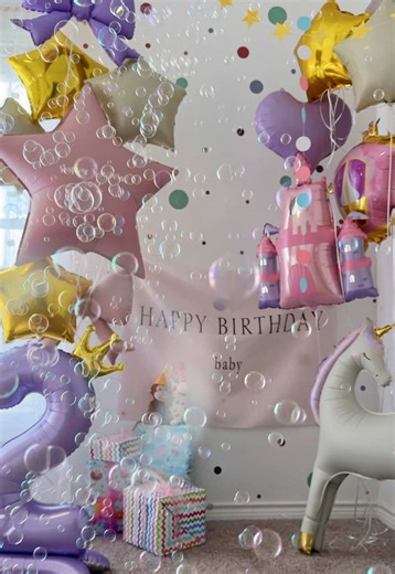 Balloons are the heart of the celebration. Create magic for your little ones, and they will grow up with this wonder inside 🫧#decor #happybirthday #ballondecoration #balloons #birthdayparty