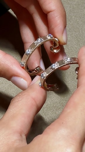 Harrods on Instagram: "Beautifully Buccellati ✨ Find the Macri Classica hoop earrings, adorned with 14 round brilliant-cut diamonds and delicate hand-engraved detailing, in Fine Jewellery on the Ground Floor. Would you choose rose, yellow or white gold? #Harrods #HarrodsFineJewellery #Buccellati"