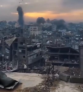 110K views · 1.1K reactions | People were thrown into the sky and then back to the ground from the force of the explosion. This is a real-world scene, not a Hollywood movie. | Be a strong Muslim | Facebook