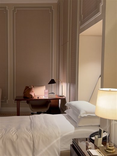 Shraddha Vajpayee | About last week… 📍Singapore. A few days of timeless elegance at The Fullerton, followed by carefree luxury at W Sentosa resort. Week done... | Instagram