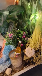 Every Christmas, Yorkshire Tea fan Judith creates a miniature scene inside a tea box. This year, she's been dreaming of Christmas in Hawaii. | Yorkshire Tea