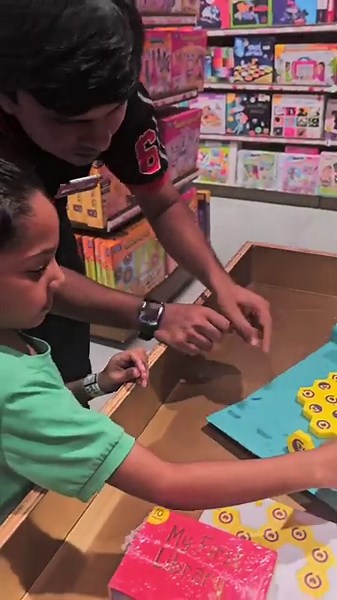 Clarissa Builds With Magic! 🧲 PlayShifu Plugo Link STEM Toy for Kids