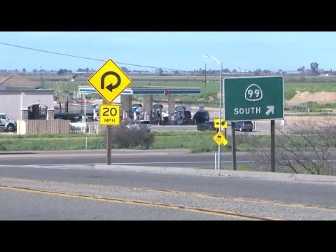 3 teens, 1 man killed fleeing deputies near Madera