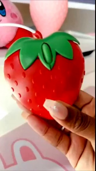 Wired Mouse Cute Strawberry Small Computer Mouse for Laptop, Small Size Pocket Silent USB Optical Mini Corded Mouse 3 Buttons 1200DPI Travel Wired Mouse for PC Computer NoteBook MacBook Mac Kids Gift
