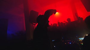 19K views · 148 reactions | The absolute dream team. Last Saturday we went on for one more hour and this happened. Job Jobse back to back with KI/KI. We're still buzzing! Dear party people of Groningen, thank you so much. This was something else. We had such an incredible day together with all of you. We hope to see you all again next year at Paradigm x ZeeZout Winter Parade 2021. | ZeeZout | Facebook