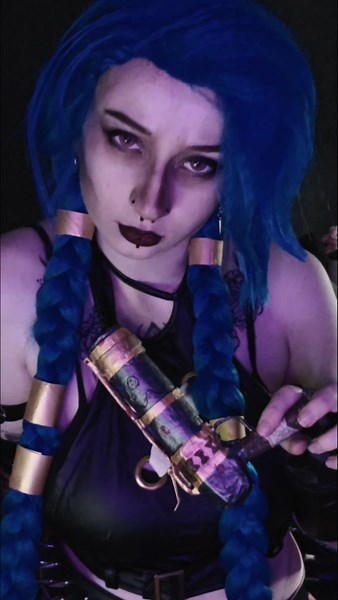 I've forgotten how to act ngl #cosplay #makeup #lol #jinxcosplay #jinxarcane #jinx #arcane #leagueoflegends #netflix #game