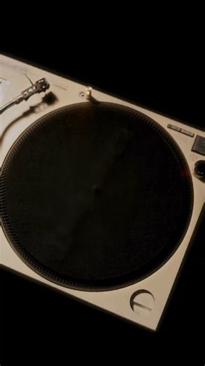 Tudo começa na música. Natal Hering, Quarta-feira, 19/11. | Hering