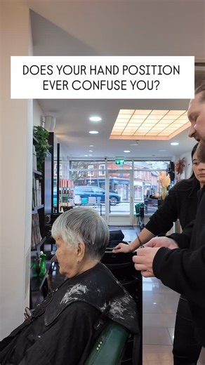 Alex Walker Haircutting Educator on Instagram: "If you ever get confused where your hand should be to achieve consistent results on short hair then this will help. As an educator it’s my job to explain and show my students exactly how to work whether they are left or right handed. There are no excuses or cop outs because I’m a lefty, I’ll show you right handed so it’s clear and obvious. If you understand the correct hand positioning it will help with balance, consistency and protect your body fr