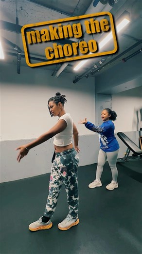 chat, can we dance?? 😆 ngl this song was screaming for choreo…song: “act up”-ajo @A‪@AjoNYC‬or more