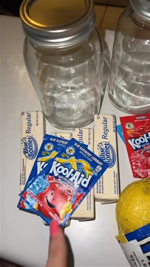 Cece on Instagram: "Let’s make some butter & lemon koolaid nice snack!! - - - - #butter #butterlover #lemons #koolaid #explorepage✨ #explorepage #tiktok #butterrgirll #cooking #cookwithme #highlight #highlightseveryone #highlights"