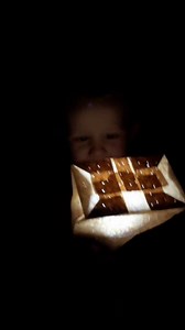 Simple paper bag lanterns 💕 #indooractivitiesforkids #rainydays | Kids Craft Barn