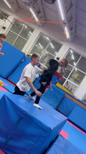 1.6K views | V Skill Labe veríme v proces.  Naši zverenci zažijú...