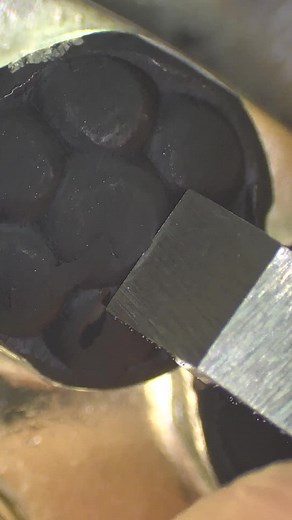 Our master engravers make it look easy!