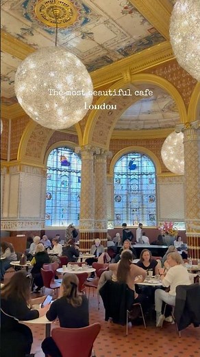 📍The V&A Cafe London UK | UK Travel Vlog