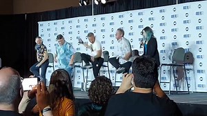 1.5K views · 106 reactions | Frodo, Sam, Merry y Pippin haciendo lo que mejor hacen los hobbits | Fingolfin | Facebook