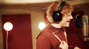 【Ed Sheeran】 - Wayfaring Stranger (Live)
