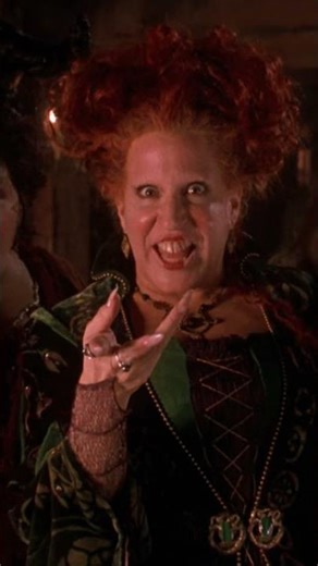 Thackery Gets Turned Into A Cat - HOCUS POCUS (1993)