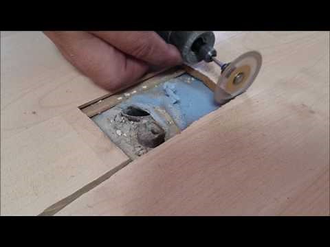 QUICK AND EASY WAY TO REPLACE A DAMAGED WOOD LAMINATE PLANK