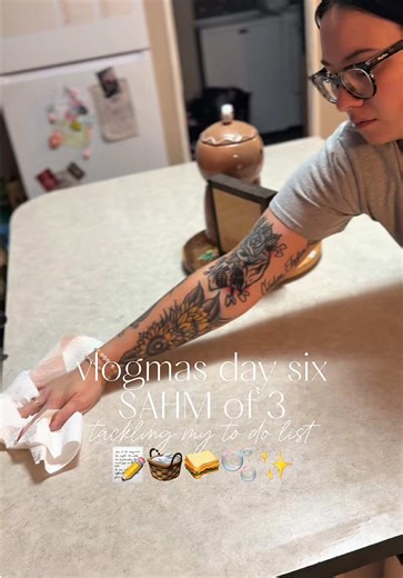 Vlogmas Day 6 ❄️🎄 This evening was all about tackling that to-do list I’ve been side-eyeing since this morning. 😅 I started by tidying up the house like someone was coming over… even though it was literally just me, the kids and the dust bunnies - who has a village nowadays?! Then I jumped into dinner like a mom who definitely did not wait until the last second to figure out what we were eating. Holiday brain is real. 🙃 Now I’m getting everything ready for wrestling tomorrow, hoping I remembe