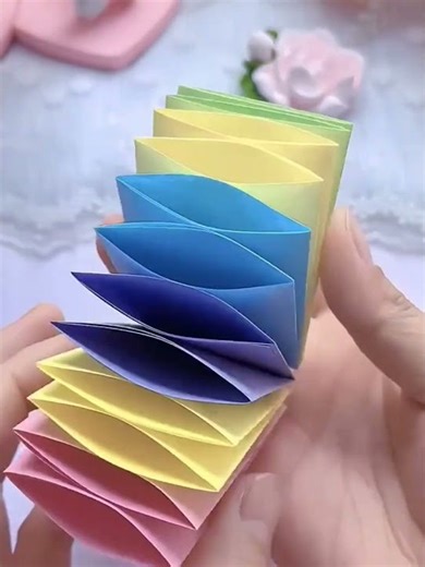 Arts and craft making a ⭐ booklet ⭐ #shorts #shortsfeed #short #art #papercraft #paper #viral