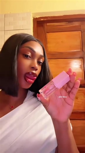 Redéfinition des lèvres 👄. @beauty.clinic.by.glow Muse: @Im_ida_vida 📱228 71835555