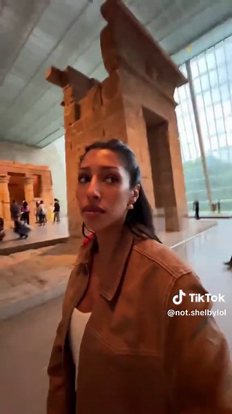 Enjoying Solo Dates: My Trip to the Met Museum