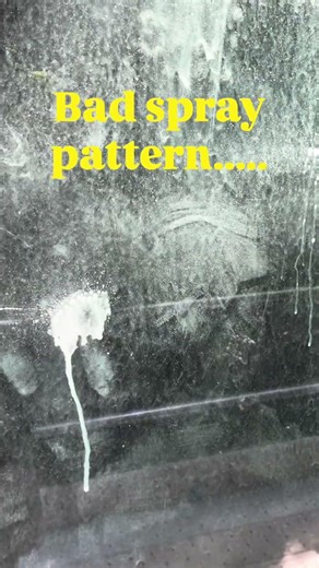 Perfect spray pattern for caulking soapy water mix