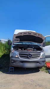 Maintenance on a Mercedes Sprinter Plumber-Van | Marius RBE