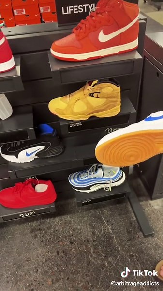 Nike Factory Outlet in Savannah, GA - The Ultimate Shoe Destination