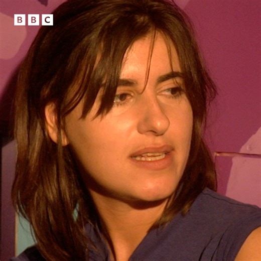 Elastica returned after six years to release their second album - The Menace. Justine Frischmann spoke to Jamie Theakston about their troublesome sophomore album and, perhaps inevitably, Damon. Clip taken from The O-Zone, originally broadcast on BBC Two, Tuesday 4 April, 2000. #bbcarchive #elastica | BBC Archive