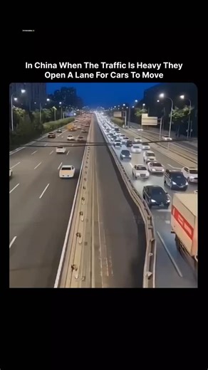 𝗂𝗇𝗇𝗈𝗏𝖺𝗍𝖾.𝗂𝗈 on Instagram: "This video captures a traffic management operation on a Chinese highway during peak congestion at dusk. A specialized barrier transfer vehicle shifts the movable median divider to expand lanes in the direction of heavier flow, allowing stalled vehicles to advance and reducing gridlock. The footage, originally shared on X by @NoContextHumans, was uploaded on July 30, 2025.5da095 It has garnered 315,665 views, 1,169 likes, 87 reposts, 22 quotes, 160 replies, an
