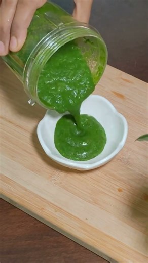 Green Chutney Recipe | Perfect Street-Style Chutney 🌿✨ #shortsvideo #greenchutney #hladiniskitchen