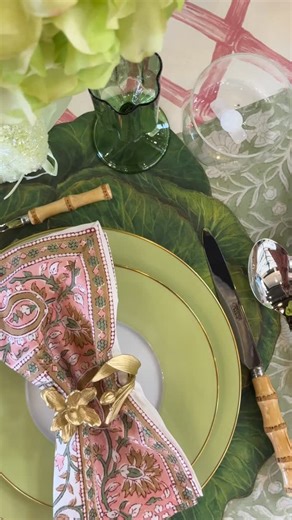 Tabletop Tuesday: Easter Edition 🐣🌸 We mixed Robert Haviland’s Lexington plates with layered textiles and paper goods by Hester & Cook for the prettiest pop of color. The result? A fresh, playful take on traditional Easter—timeless, refined, and ready for hosting. . . . #cookslongview #prettyinteriors #interiordesign #bridalregistry #tabletop | COOKS - lighting • flooring • decor