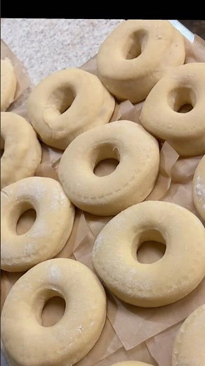 Maple glazed sourdough donuts😊these were so fun to make!
