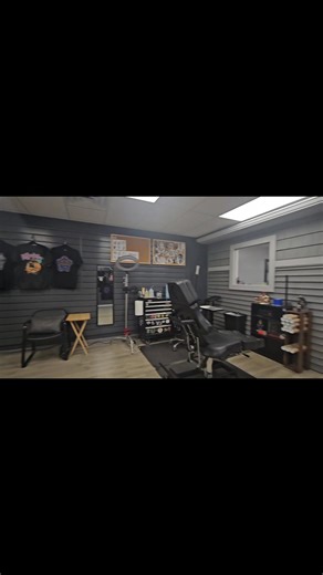 First peek into the new shop! We are so ready to rock and roll. And this is just the beginning 😁 Please email darkpearltattooappointments@gmail.com to get in with us! We cannot wait to tattoo you! | Dark Pearl Tattoo